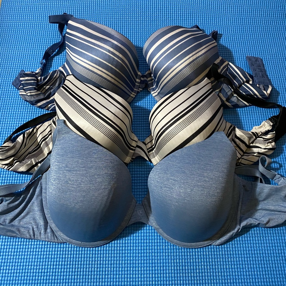 3-pk VICTORIA’S SECRET Semi-Demi Bras, EUC